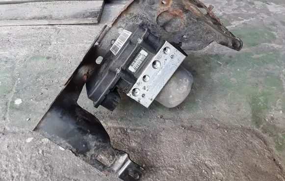 Citroen C4 I ABS control unit/module 0265231508 9661886780026580040696633