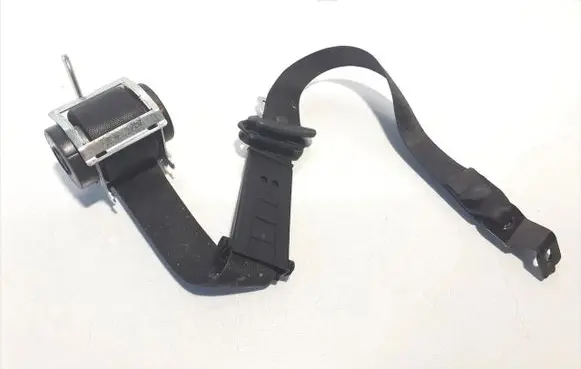 Opel Zafira B Front seatbelt 13242304