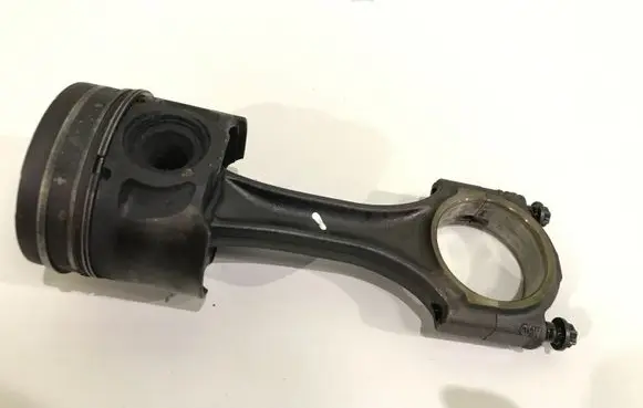 Ford Mondeo MK IV Connecting rod/conrod 
