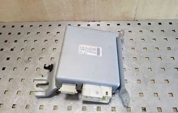 Toyota Avensis T270 Power steering control unit/module 8965005070 6900001683 JL501000233