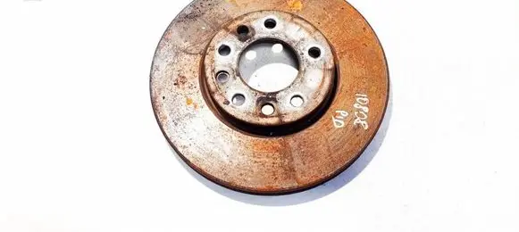 Opel Astra H Front brake disc VENTILIUOJAMAS