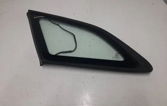 KIA Ceed Rear side window 43R000083 DOT736AS2M32