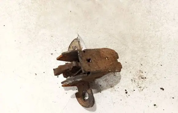 Dacia Logan I Seat back rest lock catch 