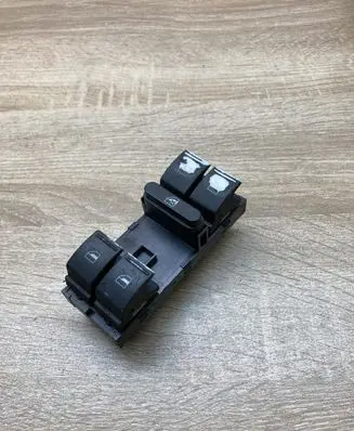 Volkswagen PASSAT B6 Electric window control switch 1K4959657