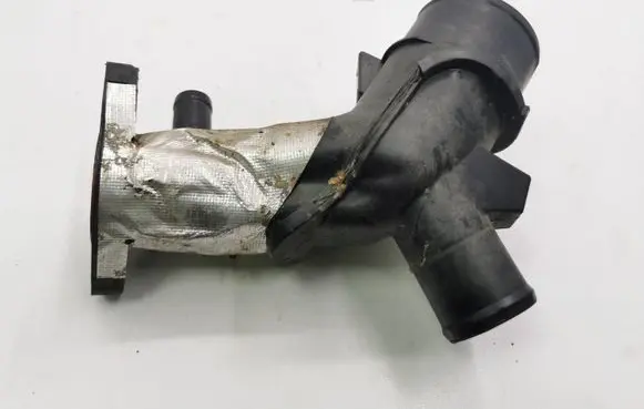 Nissan Qashqai Intercooler hose/pipe 1207500