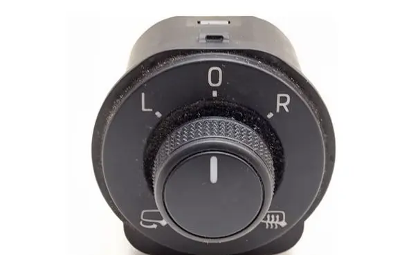 Skoda Superb B8 (3V) Wing mirror switch 3V0959565C
