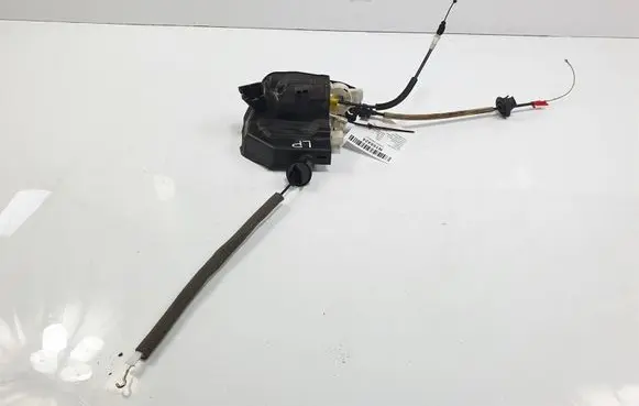Audi A8 S8 D4 4H Front door lock