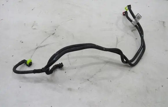 Nissan Micra K14 Fuel line pipe 164405FN1A