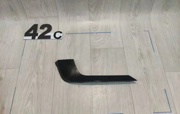 Volkswagen Golf VII Front bumper lower grill 5GE853666CAREWAY