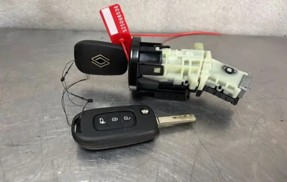 Renault Master IV Ignition lock 285912220R