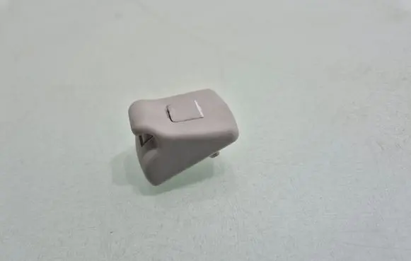 Sun visor clip/hook/bracket