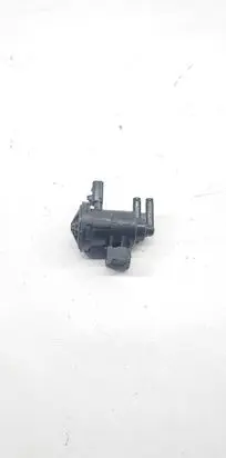 Volkswagen Golf IV Turbo solenoid valve 04669940