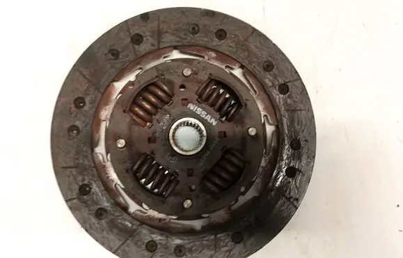 Nissan Almera Tino Clutch pressure plate 30100bn800