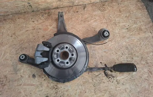 BMW 5 G30 G31 Front wheel hub spindle knuckle 53390A