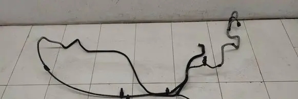 Peugeot 5008 II AdBlue supply pipe 