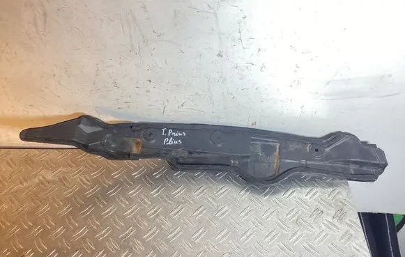 Toyota Prius+ (ZVW40) Fender end trim 5382747040