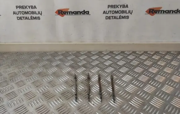 Mercedes-Benz Sprinter W906 Glow plug A0011596601