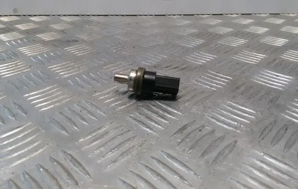 Volkswagen PASSAT B6 Coolant temperature sensor 269416