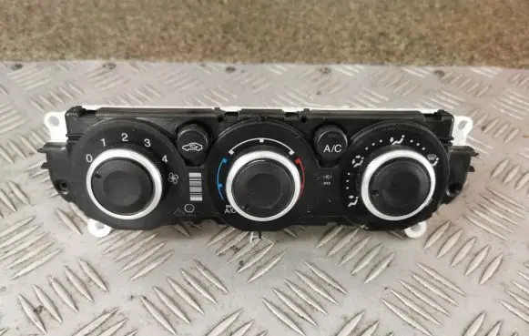 Ford Focus Climate control unit BM5T19980BC