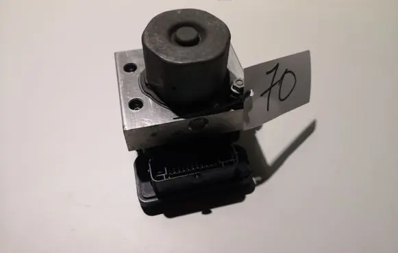 Tesla Model S ABS control unit/module 600636300D