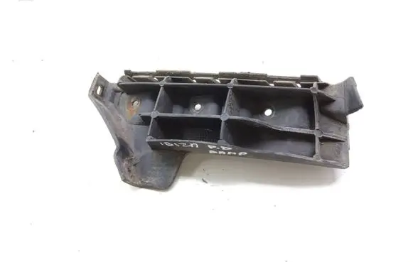 Seat Ibiza III (6L) Front bumper mounting bracket 6L0807134C