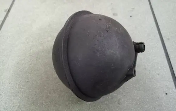 Volkswagen II LT Vacuum air tank 054129808
