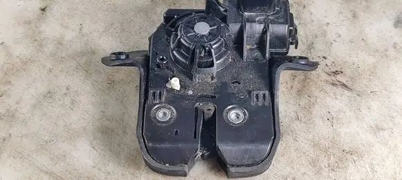 Nissan Qashqai J12 Tailgate/trunk/boot lock/catch/latch 905030754R