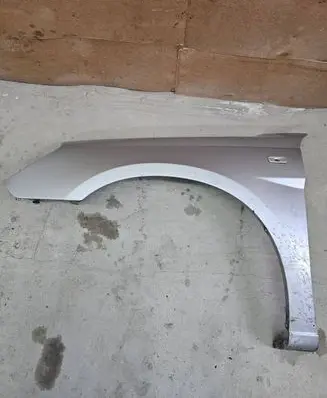 Chrysler Sebring (JS) Fender