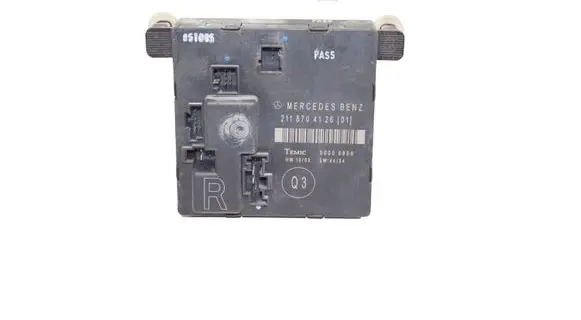 Mercedes-Benz E W211 Door control unit/module 2118704126 00006806