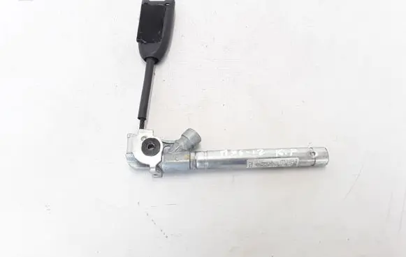 Renault Megane III Front seatbelt buckle