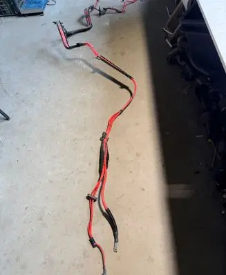 BMW 5 F10 F11 Positive cable (battery) 10304410 9150990