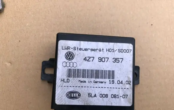 Audi A6 S6 C5 4B Comfort/convenience module 4Z7907357