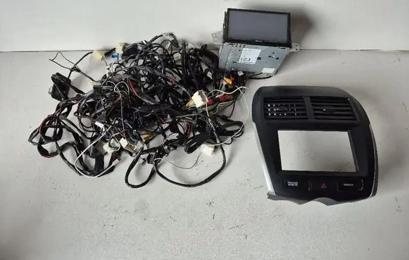 Mitsubishi ASX Navigation unit CD/DVD player DNX7240BT