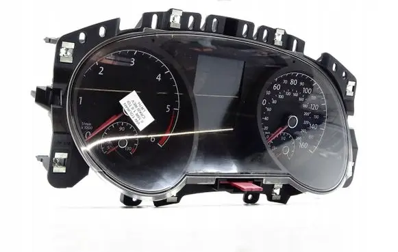 Volkswagen Touran III Speedometer (instrument cluster) 5TA920941A