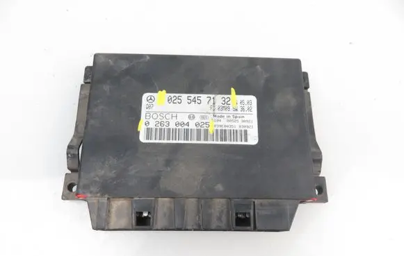 Mercedes-Benz E AMG W211 Parking PDC control unit/module 0255457132