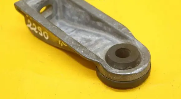 Opel Vectra C Radiator mount bracket 13140216