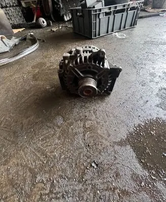 Mercedes-Benz E W211 Generator/alternator