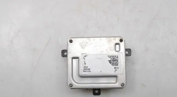 Volkswagen Golf VII Xenon control unit/module 4G0907697A