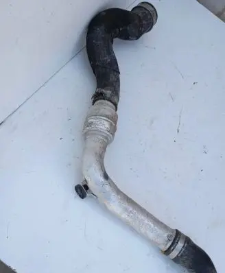 Porsche Cayenne (92A) Intercooler hose/pipe 7P0145942A F1014441303