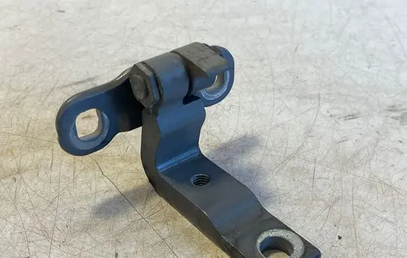 Polestar 2 Front door lower hinge 31662655