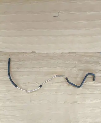 Mercedes-Benz E W212 Engine coolant pipe/hose A2128301096