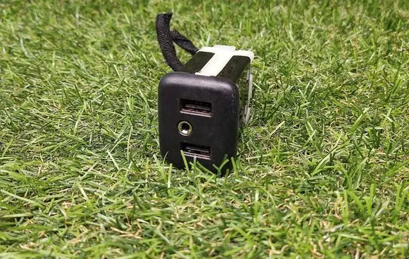 Buick Encore I AUX in-socket connector 13519224