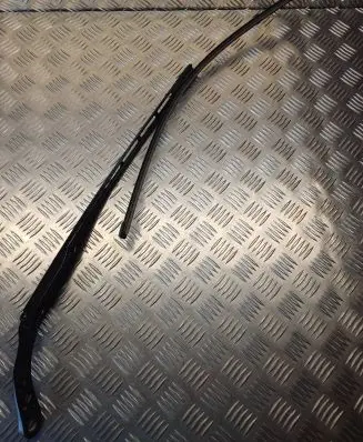 Peugeot 307 Windshield/front glass wiper blade 9656189480 9650104080