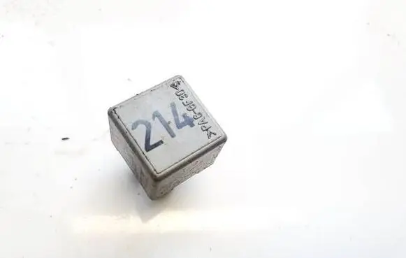 Audi 80 90 S2 B4 Other relay 443951253K 899512000