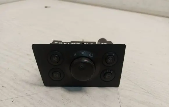 Opel Zafira B Light switch 13205865 04060111 2617