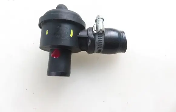Audi A3 S3 8L Valve 06A145710P