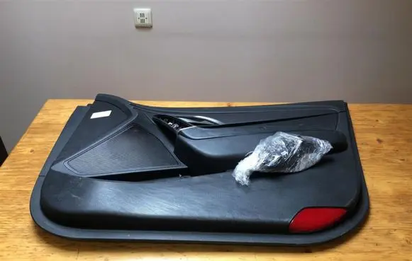 Hyundai i40 Front door card panel trim