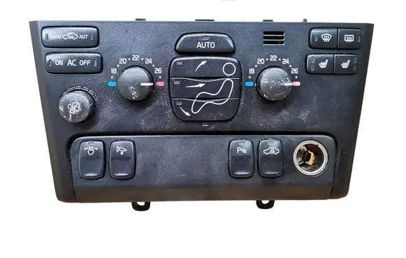 Volvo XC90 Climate control unit 8682734 M810AC00055 04W10E01