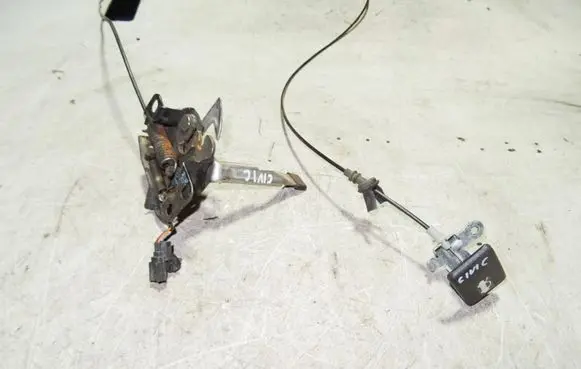 Honda Civic Engine bonnet/hood lock release cable 