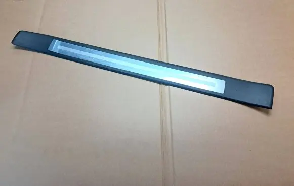 Audi A4 S4 B7 8E 8H Front sill trim cover 8E0853374G 8E0853